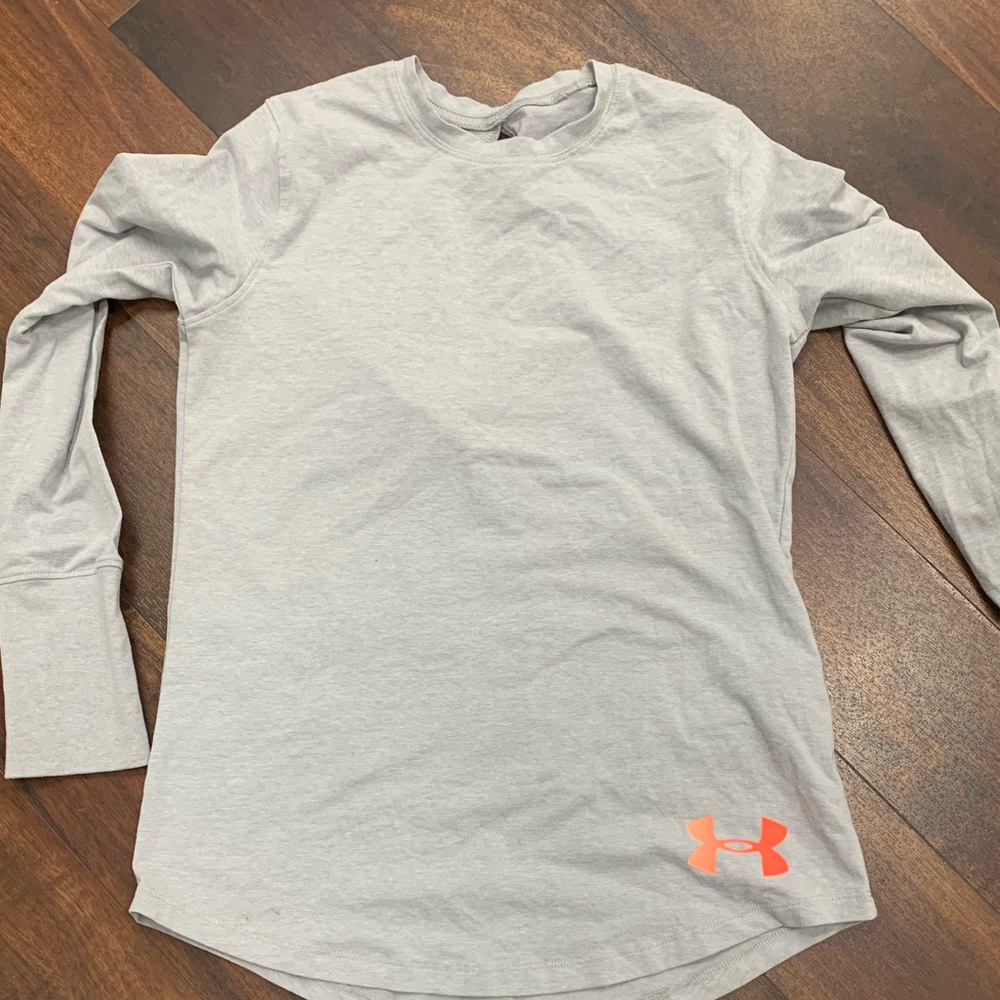Under Armour long sleeve shirt